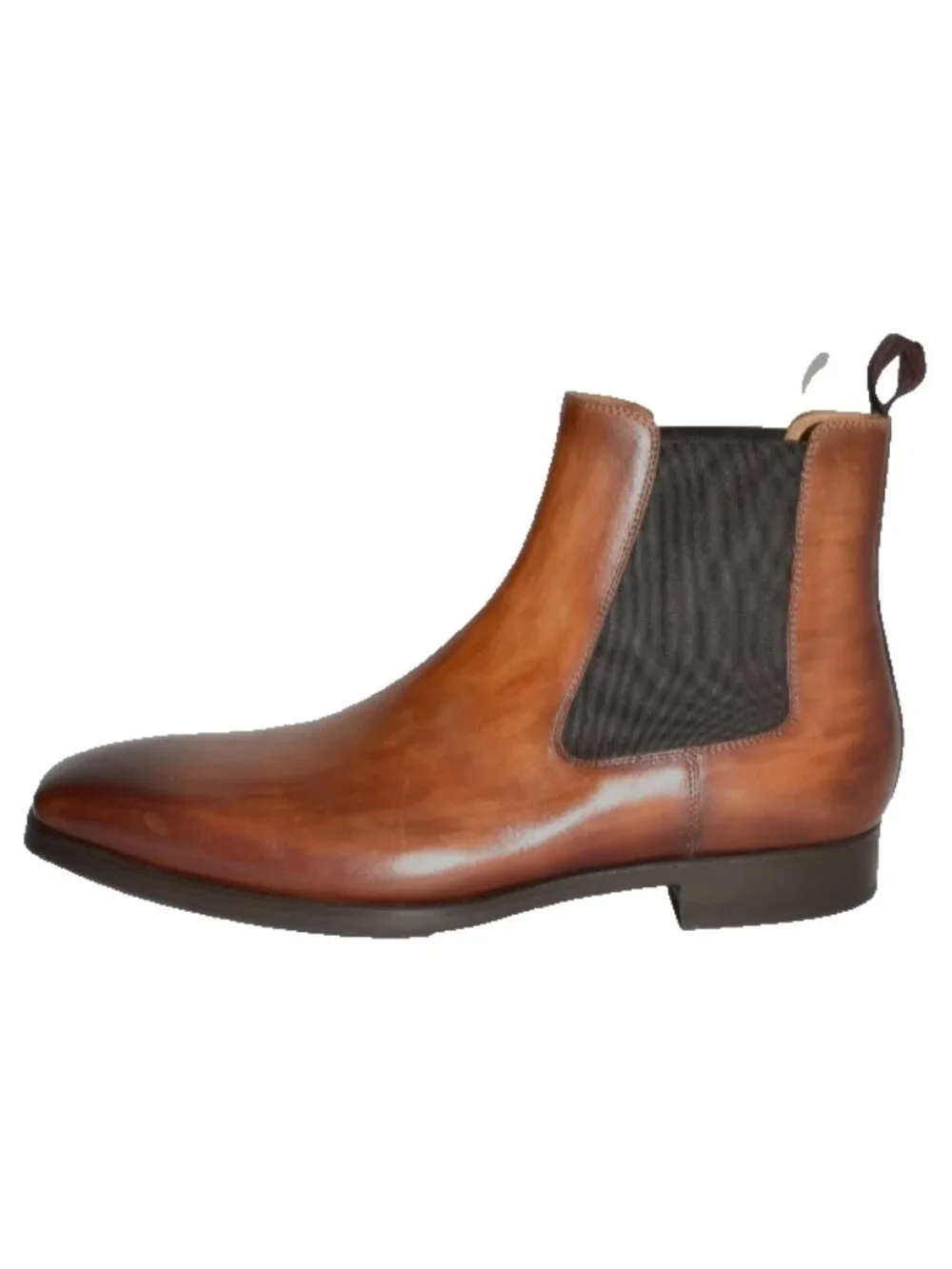 New! MAGNANNI Riley Smooth Leather Chelsea Boots Cognac Brown Size 10.5 M DD150A